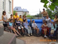 Клуб общения подростков на колясках "Ровесник", Национальный благотворительный фонд, 2008-2010 гг.