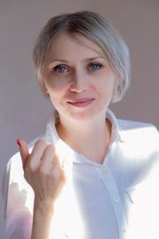 Светлана Владимировна Устинова, психолог, педагог по творчеству и труду в мастерской, в команде с 2018 г.